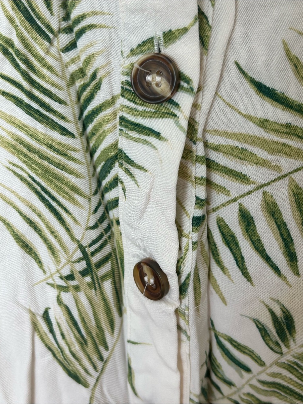 2 for 10$ ☀️Palm print collared dress with a button-down front sz 4 - Picture 7 of 16